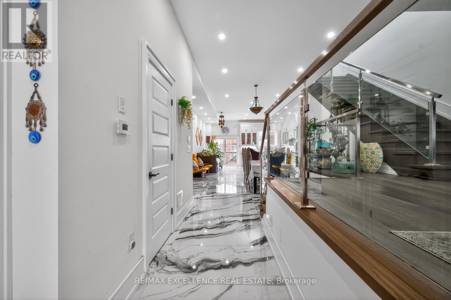 Photo of 442 PHARMACY AVENUE S