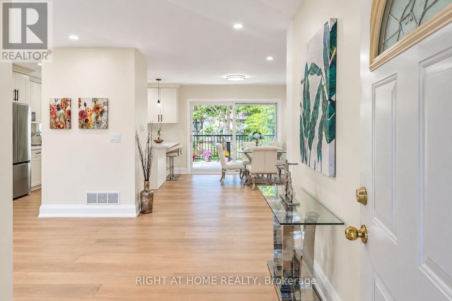 Photo of 16 PTARMIGAN CRESCENT