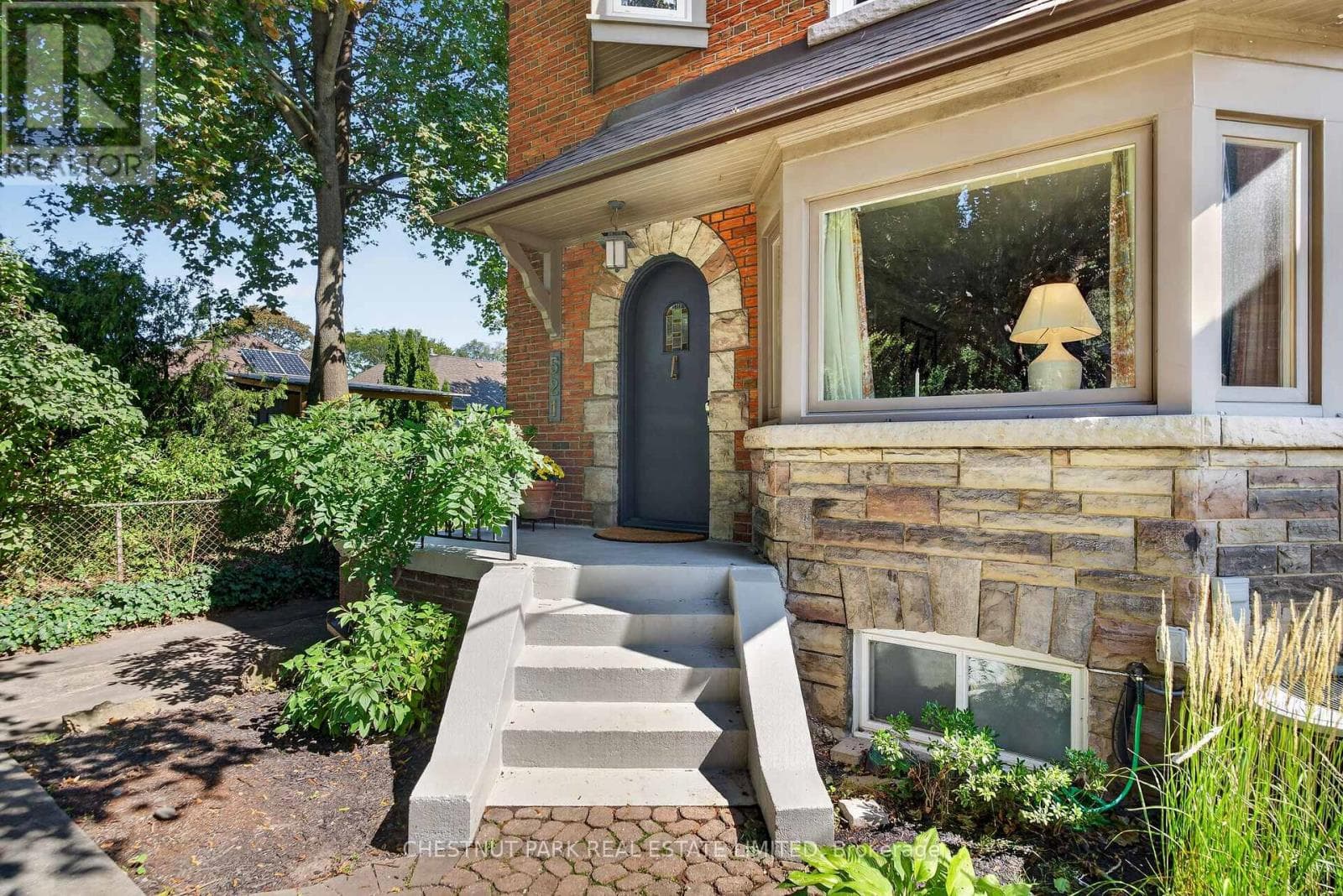 Photo of 521 SUTHERLAND DRIVE