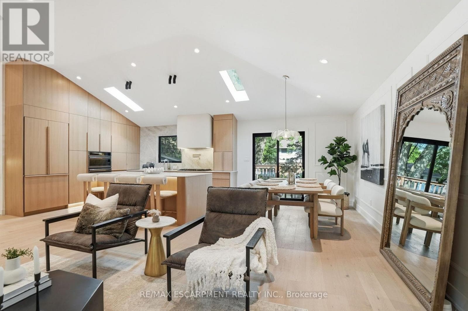 Photo of 345 RANKIN DRIVE