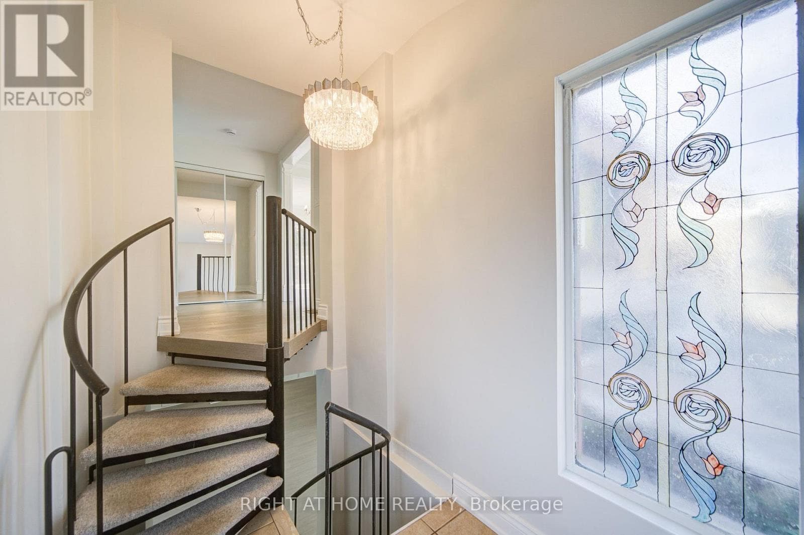 Photo of 326 JAYBELL GROVE