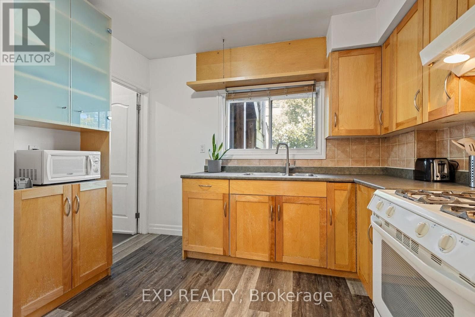 Photo of 60 PARKDALE ROAD
