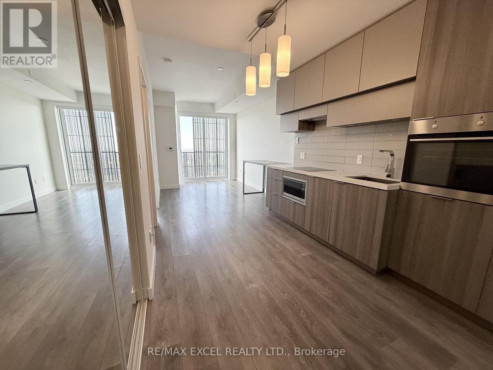 Photo of 5603 - 8 EGLINTON AVENUE E