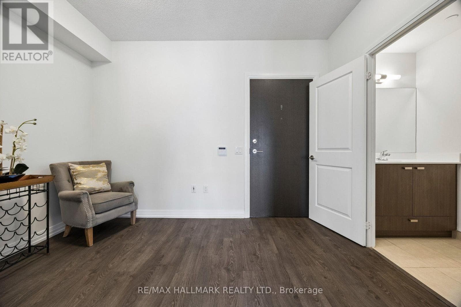 Photo of 1059 - 60 ANN OREILLY ROAD