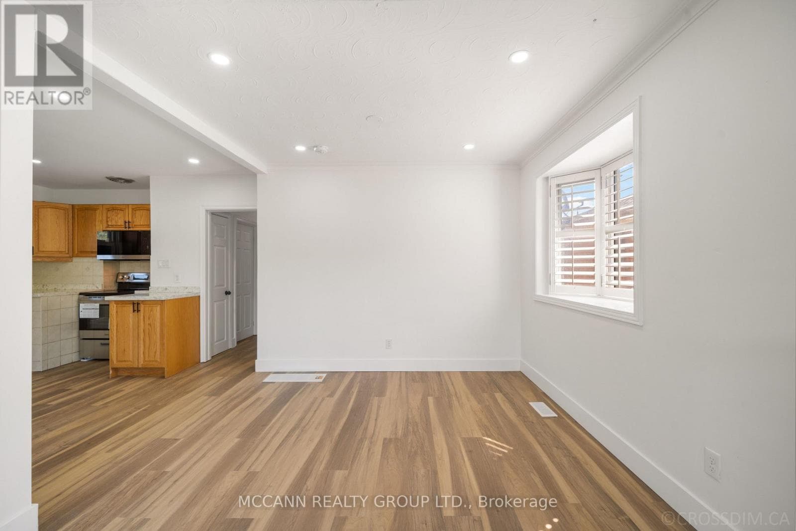 Photo of 17 BARLOW ROAD
