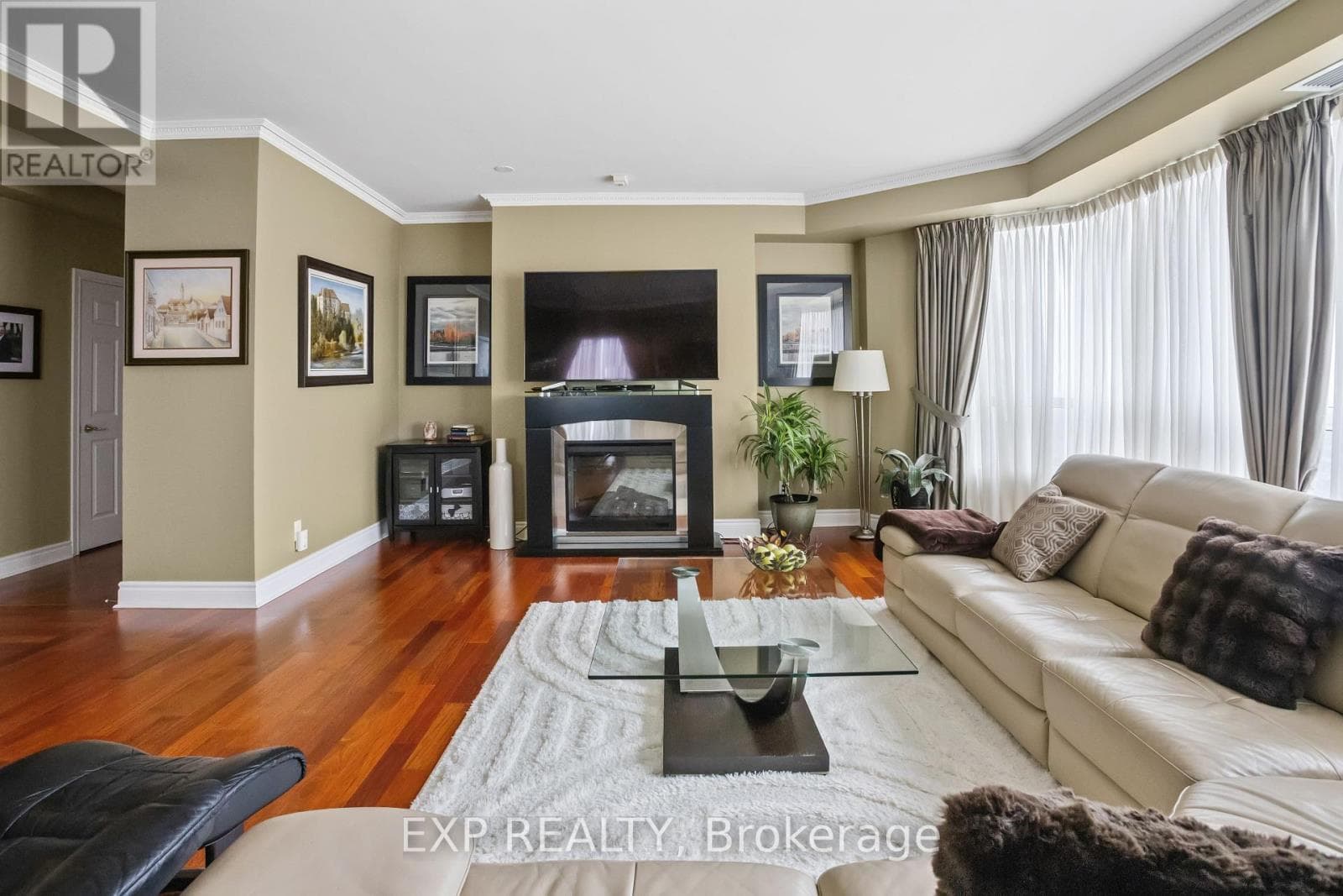 Photo of 2709 - 25 KINGSBRIDGE GARDEN CIRCLE