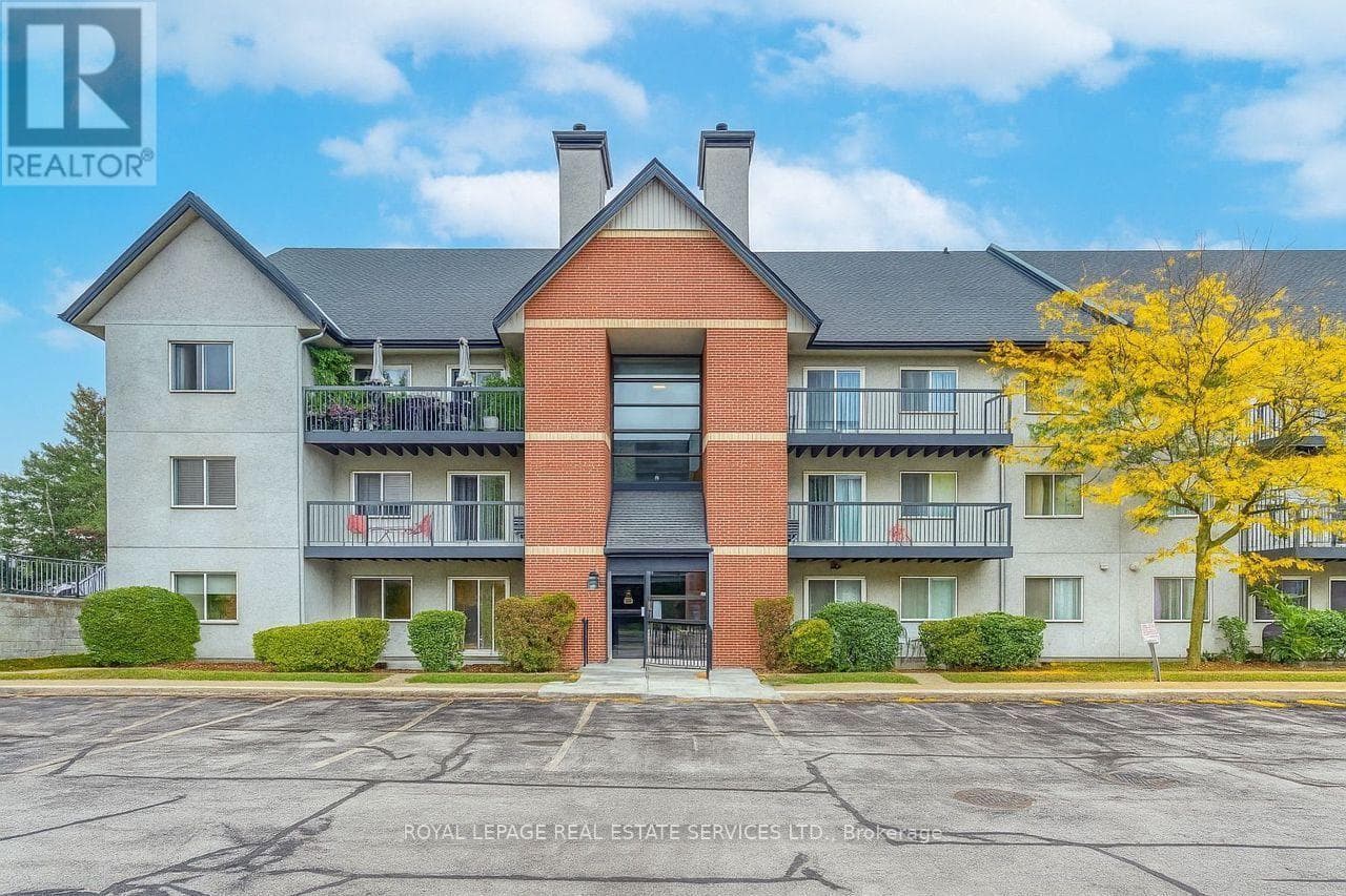 Photo of 911 - 1450 GLEN ABBEY GATE
