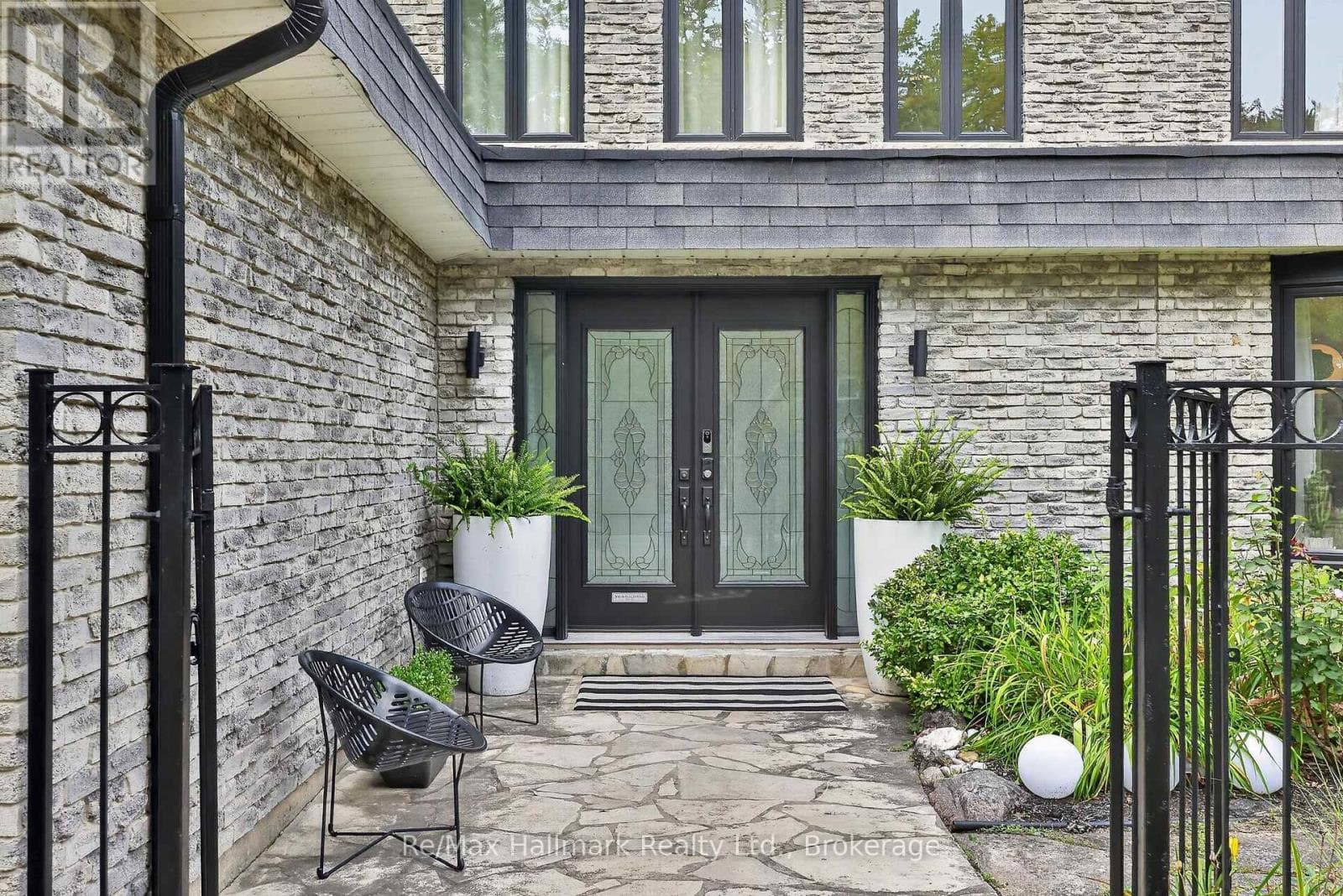 Photo of 1485 DEVON ROAD