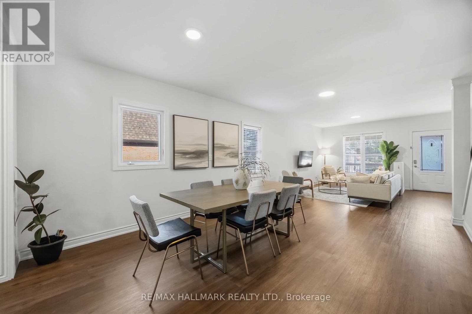 Photo of 44 HOLLEY AVENUE