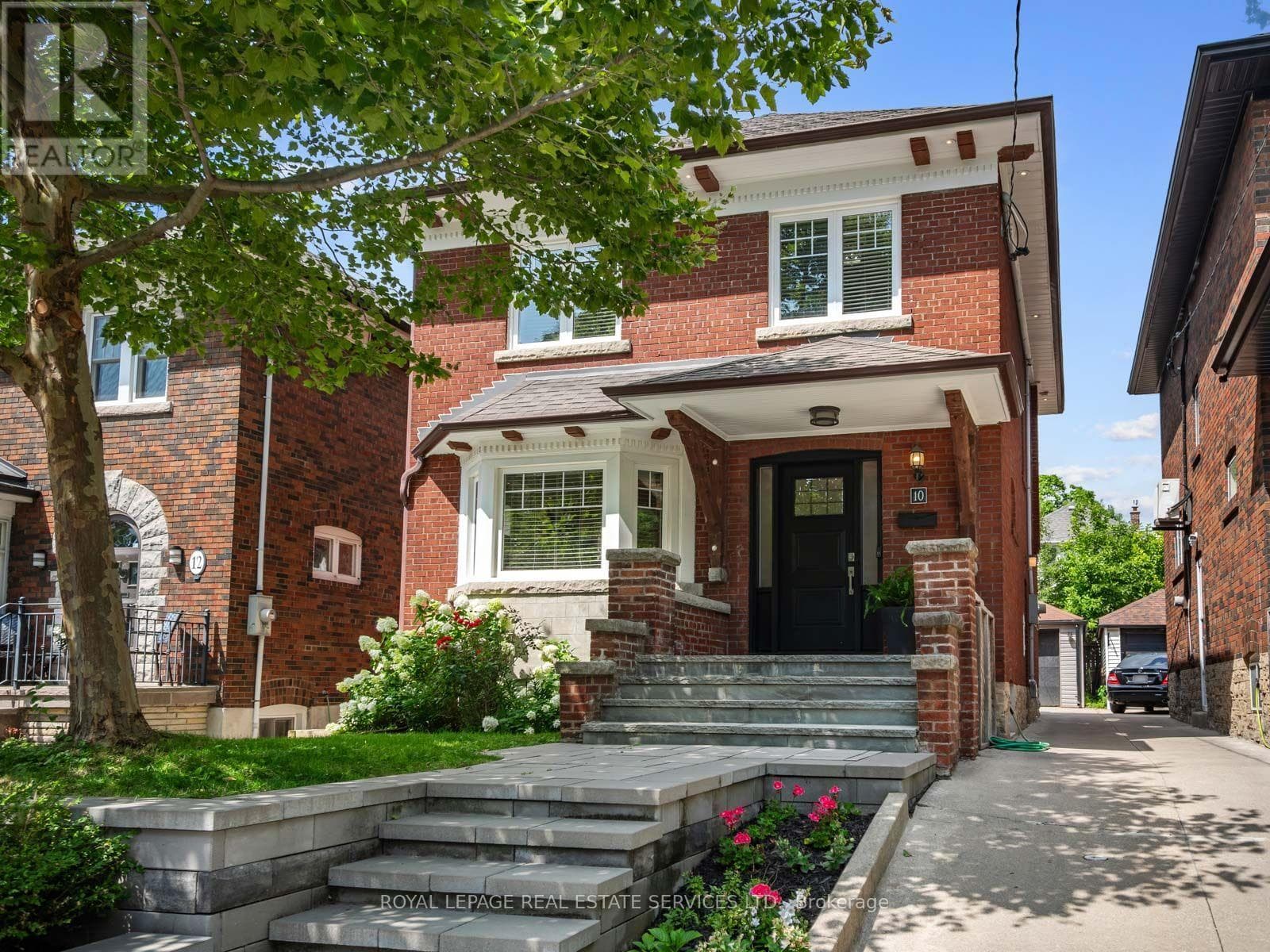 Photo of 10 ELORA ROAD