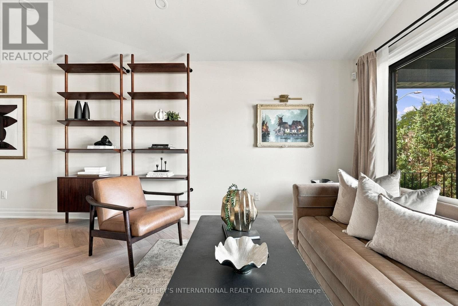 Photo of 420 ABINGTON AVENUE