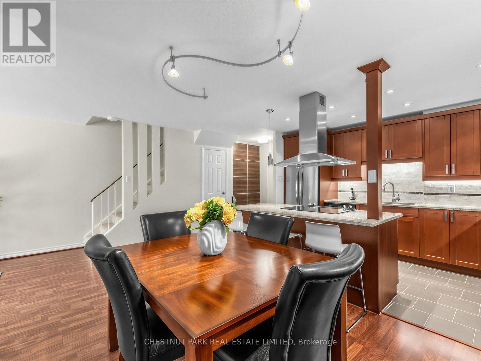 Photo of 128 - 4001 DON MILLS ROAD