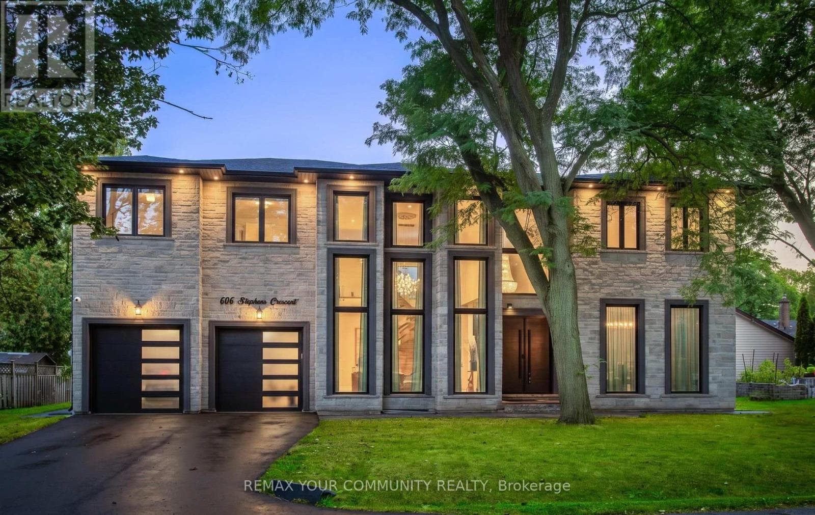 Photo of 606 STEPHENS CRESCENT