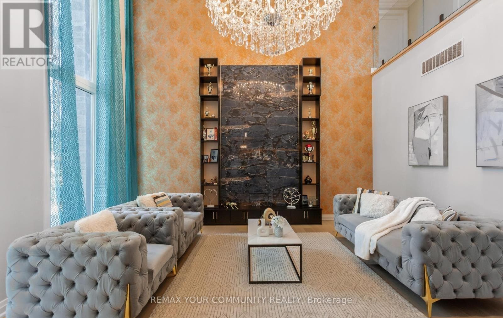 Photo of 606 STEPHENS CRESCENT