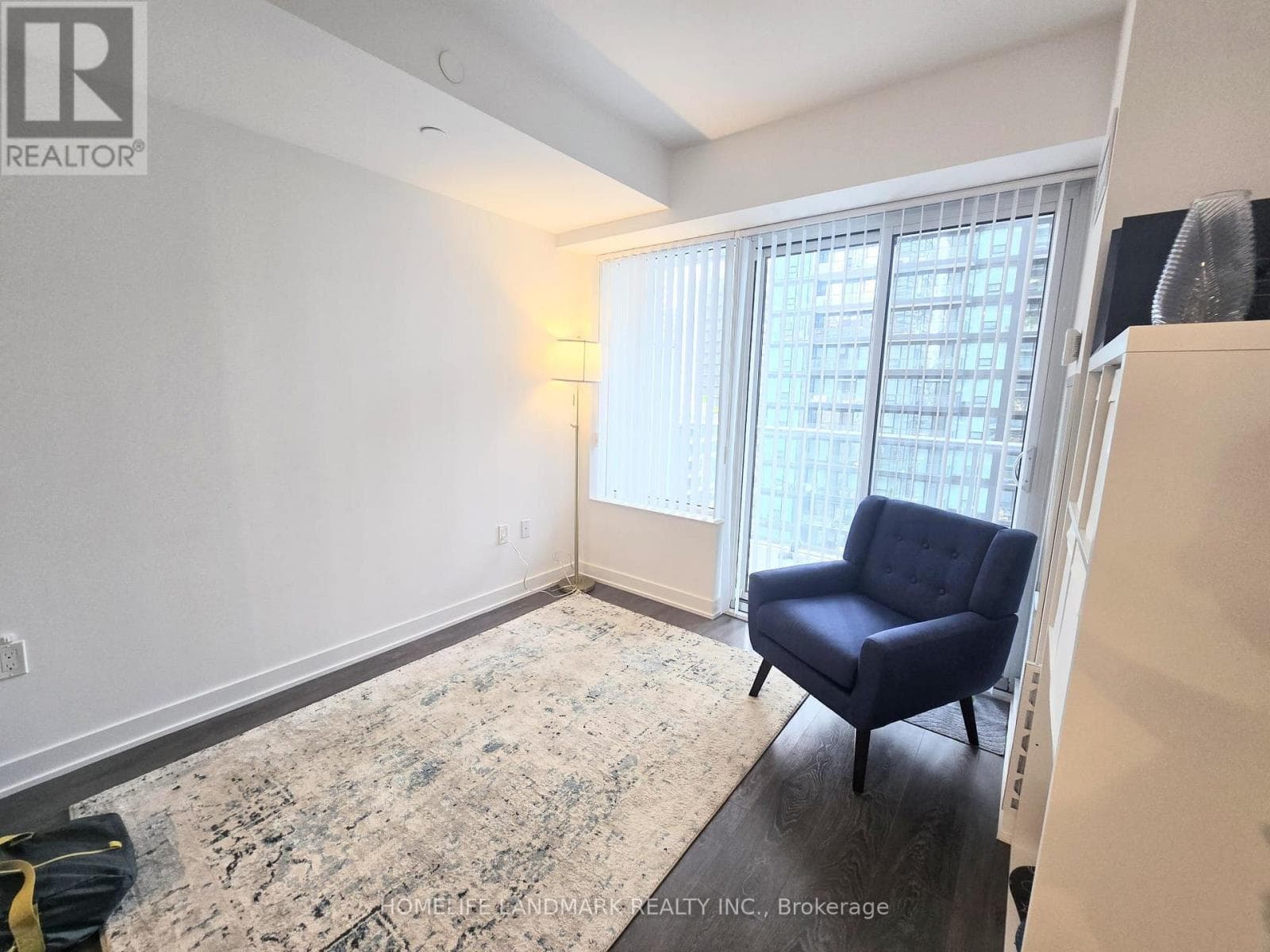 Photo of 1011 NT - 99 BROADWAY AVENUE
