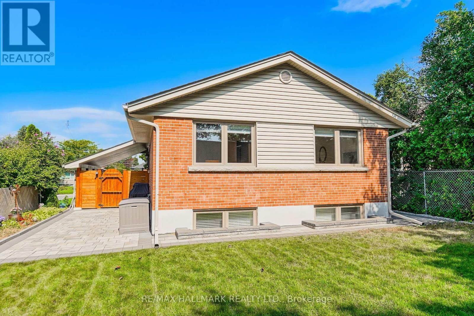 Photo of 31 WISHING WELL DRIVE