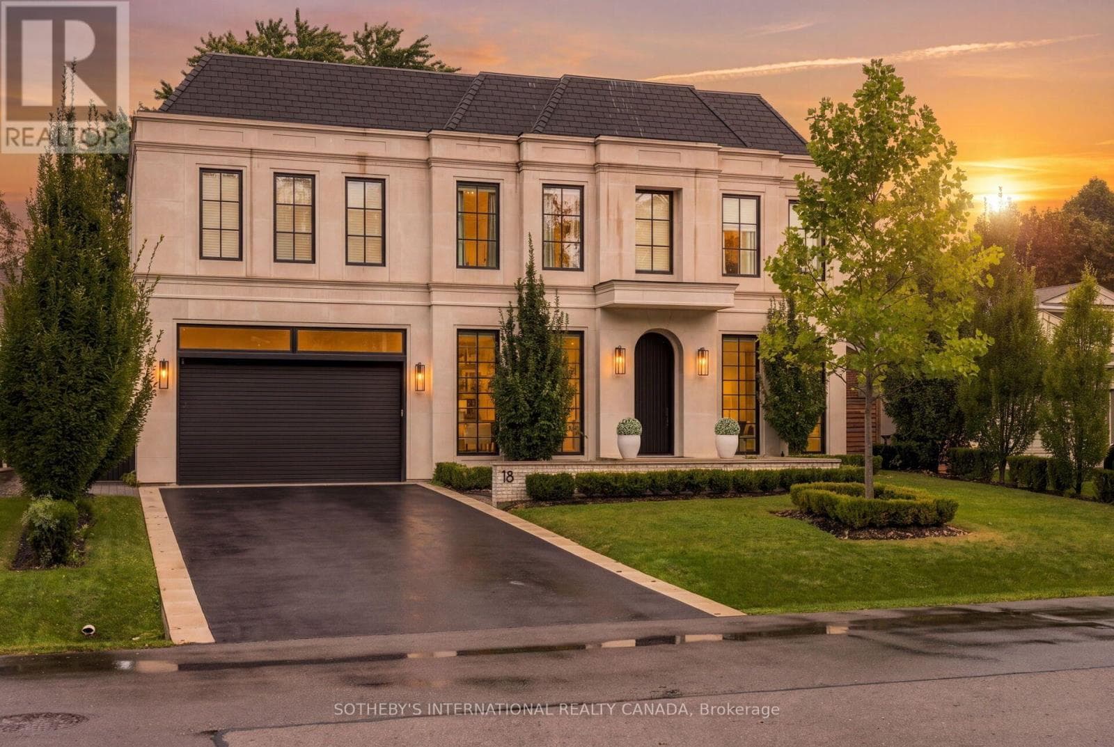 Photo of 18 BLAIR ATHOL CRESCENT