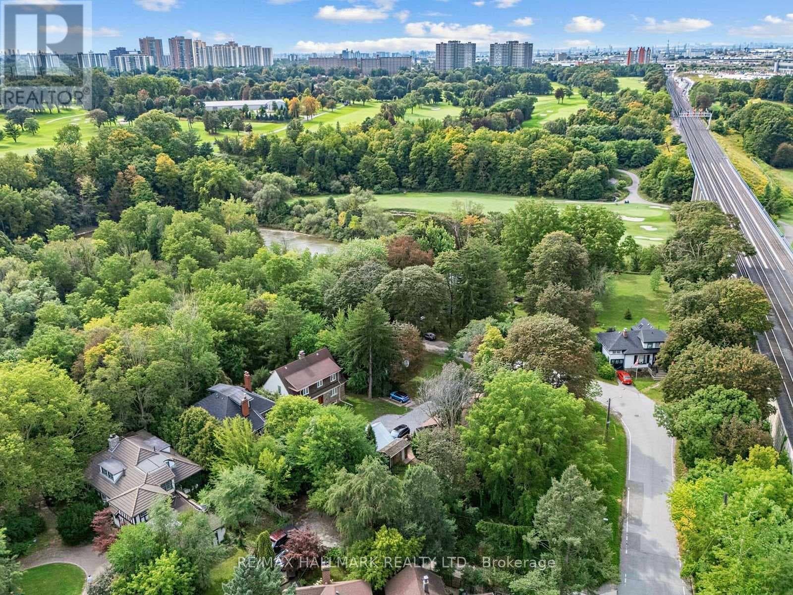 Photo of 7 HUMBERVIEW CRESCENT
