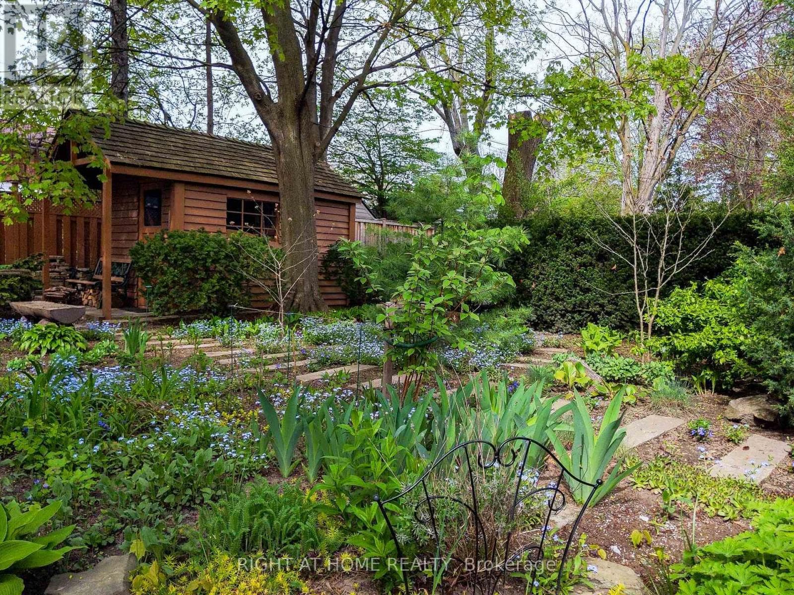 Photo of 3325 ENNISKILLEN CIRCLE