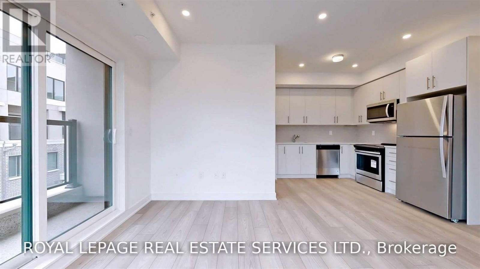 Photo of 16 - 3472 WIDDICOMBE WAY