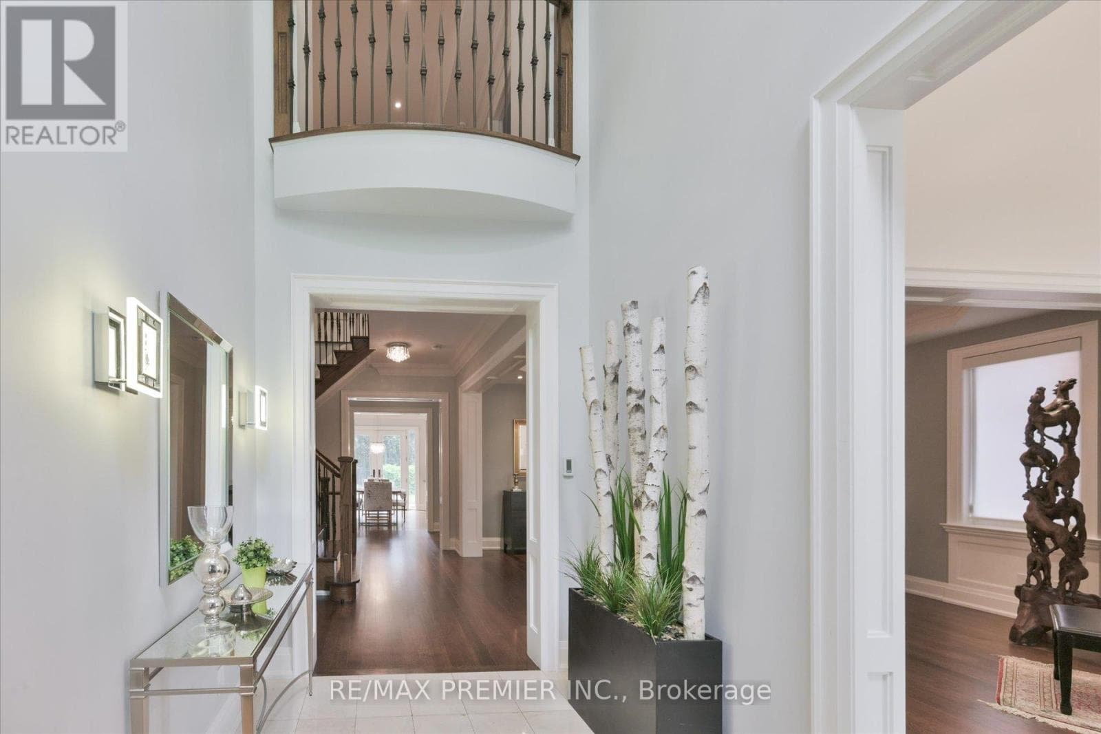 Photo of 3 COWLEY AVENUE