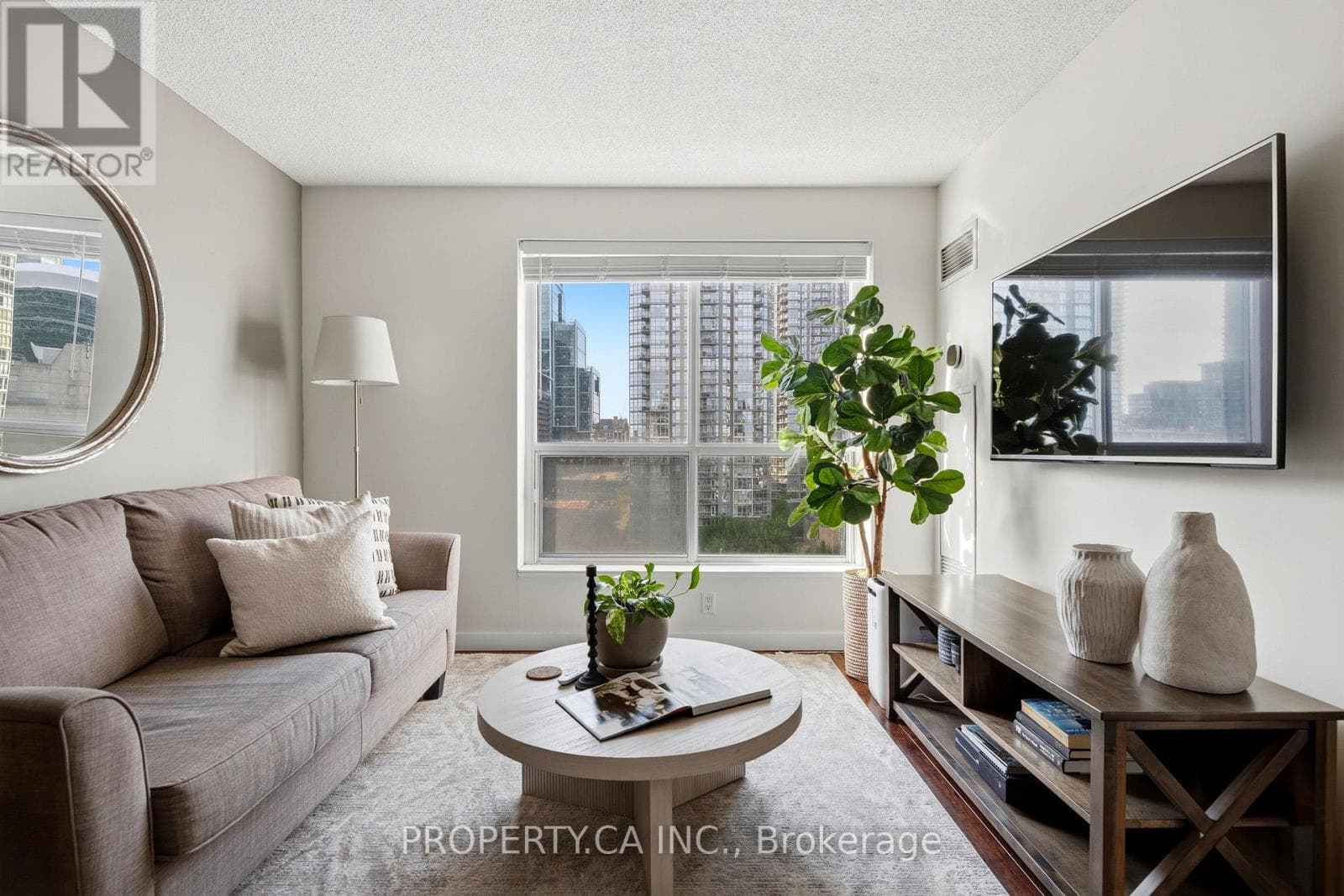 Photo of 1105 - 410 QUEENS QUAY W
