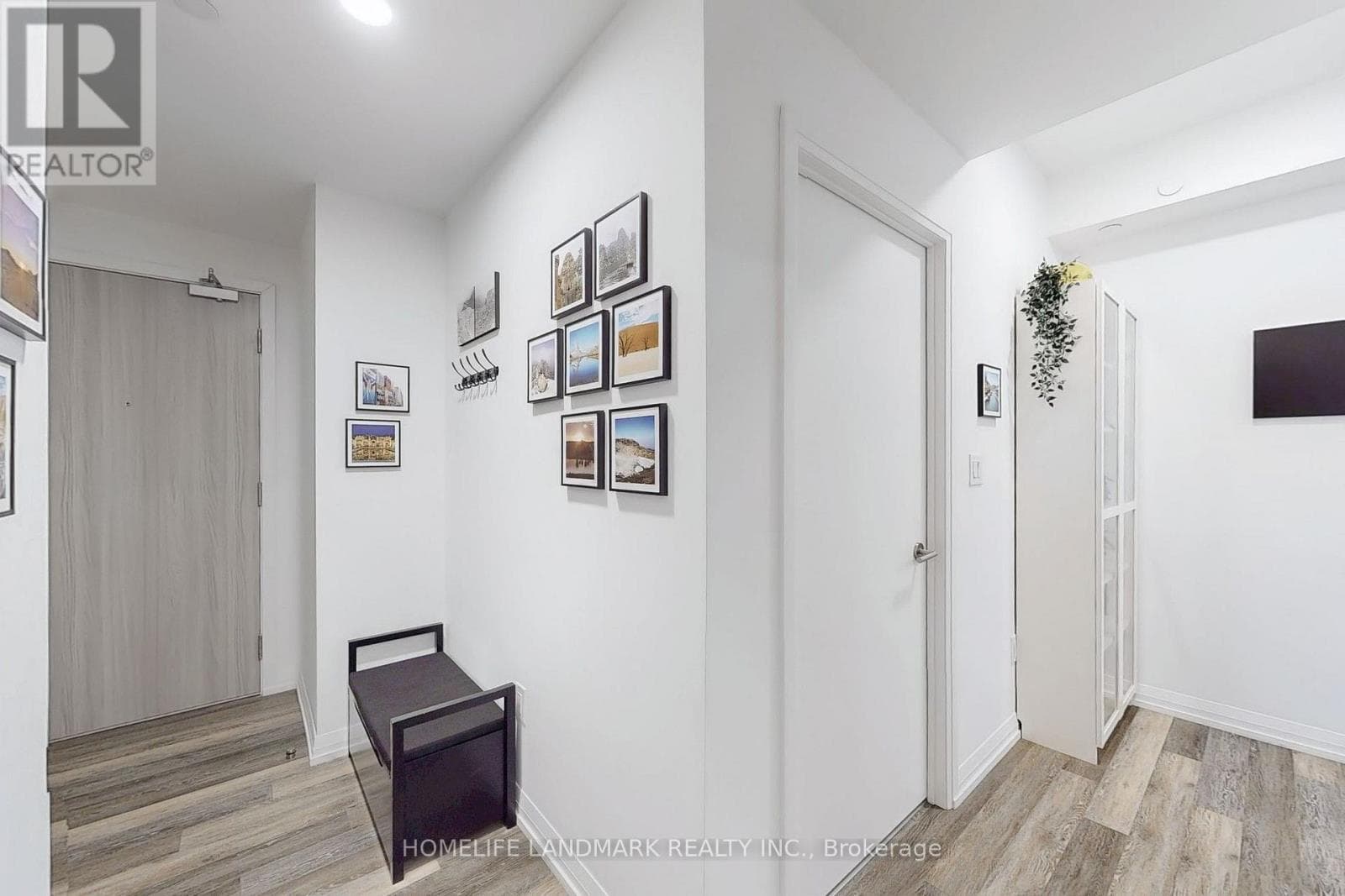 Photo of 10 - 75 CANTERBURY PLACE