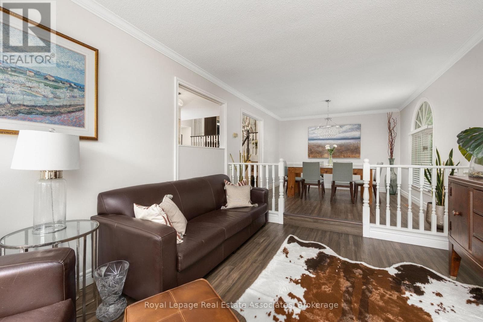 Photo of 537 MATHEWMAN CRESCENT