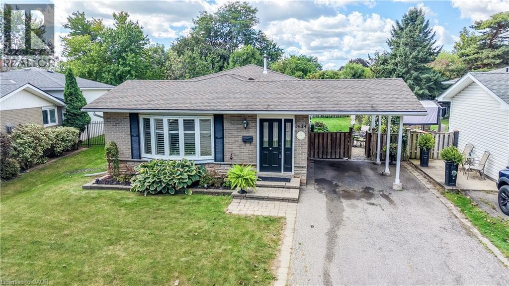 Photo of 1434 DEWBOURNE Crescent
