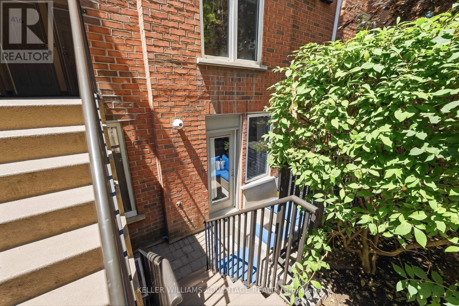 Photo of 409 - 29 CANNIFF STREET