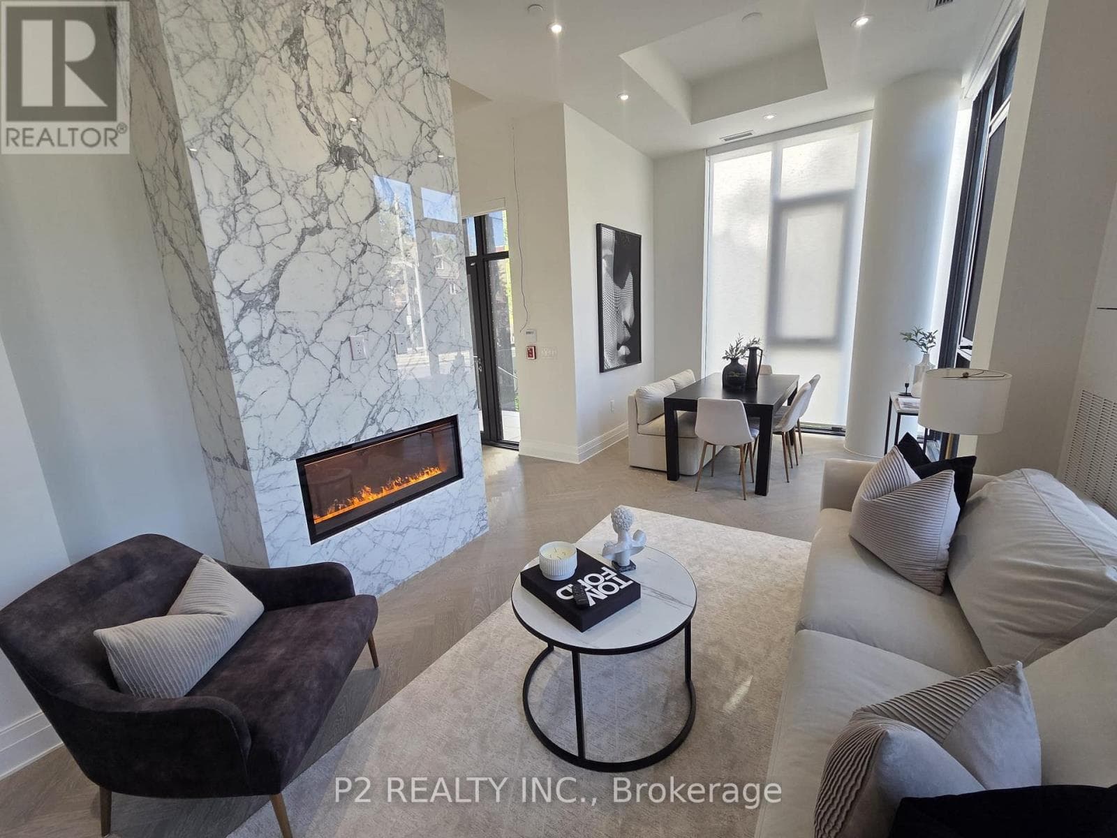 Photo of 102 - 2 FOREST HILL ROAD