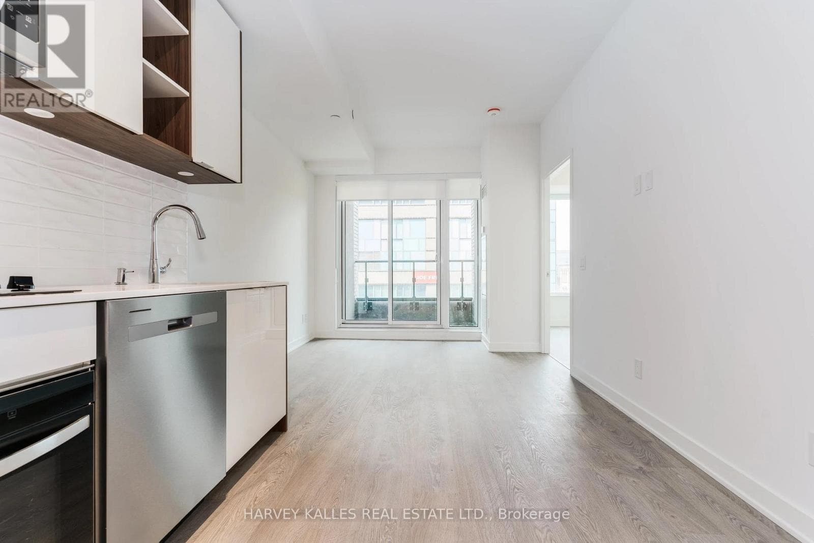 Photo of 410 - 543 RICHMOND STREET W