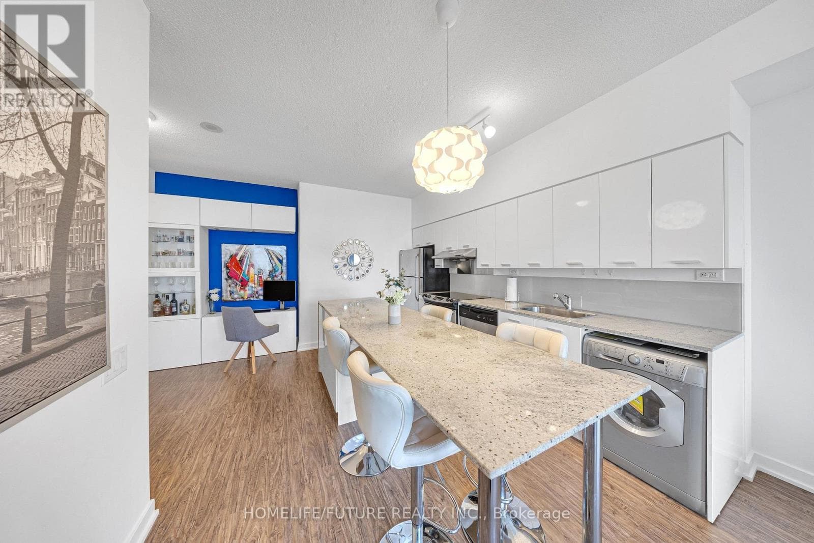 Photo of 2507 - 33 SINGER COURT