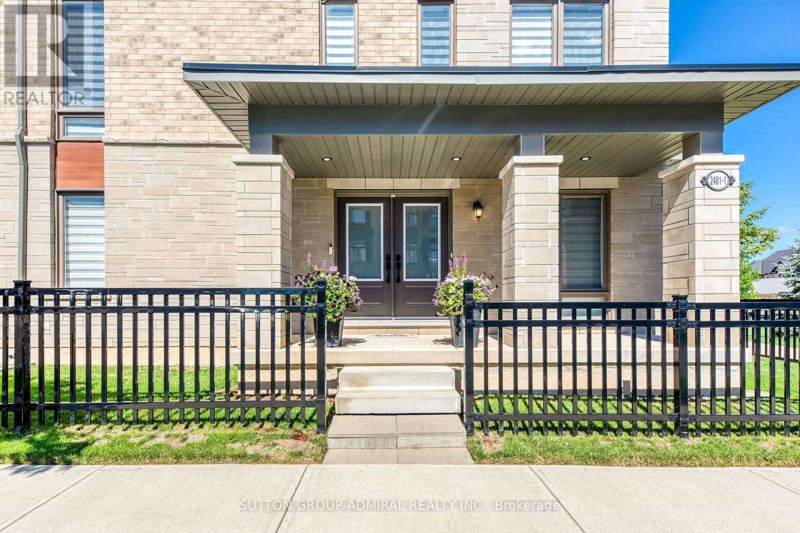 Photo of 1 - 2481 BADGER CRESCENT