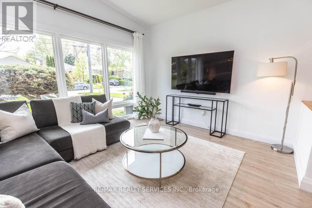 Photo of 126 ROEBUCK DRIVE