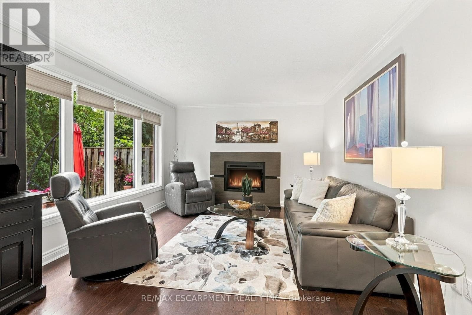 Photo of 4 - 3204 NEW STREET