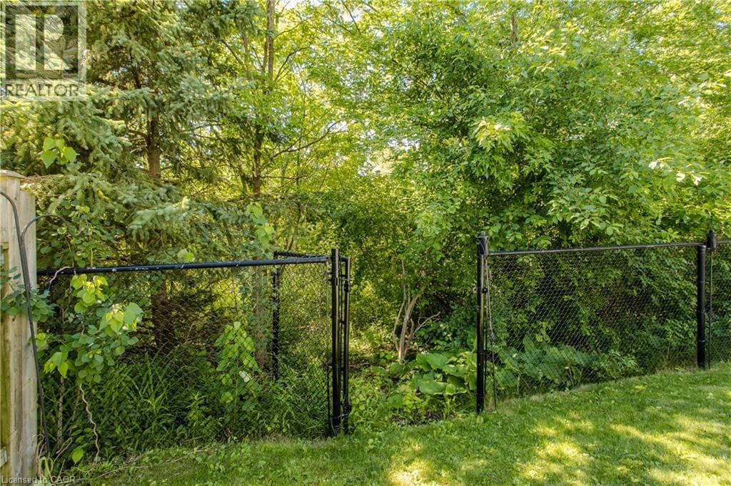 Photo of 5174 RAVINE Crescent