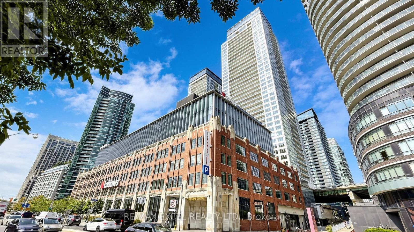 Photo of 4002 - 17 BATHURST STREET