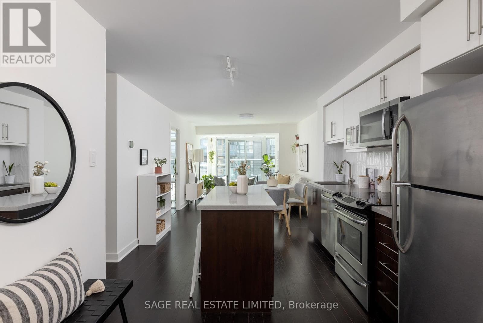 Photo of 419 - 1169 QUEEN STREET W