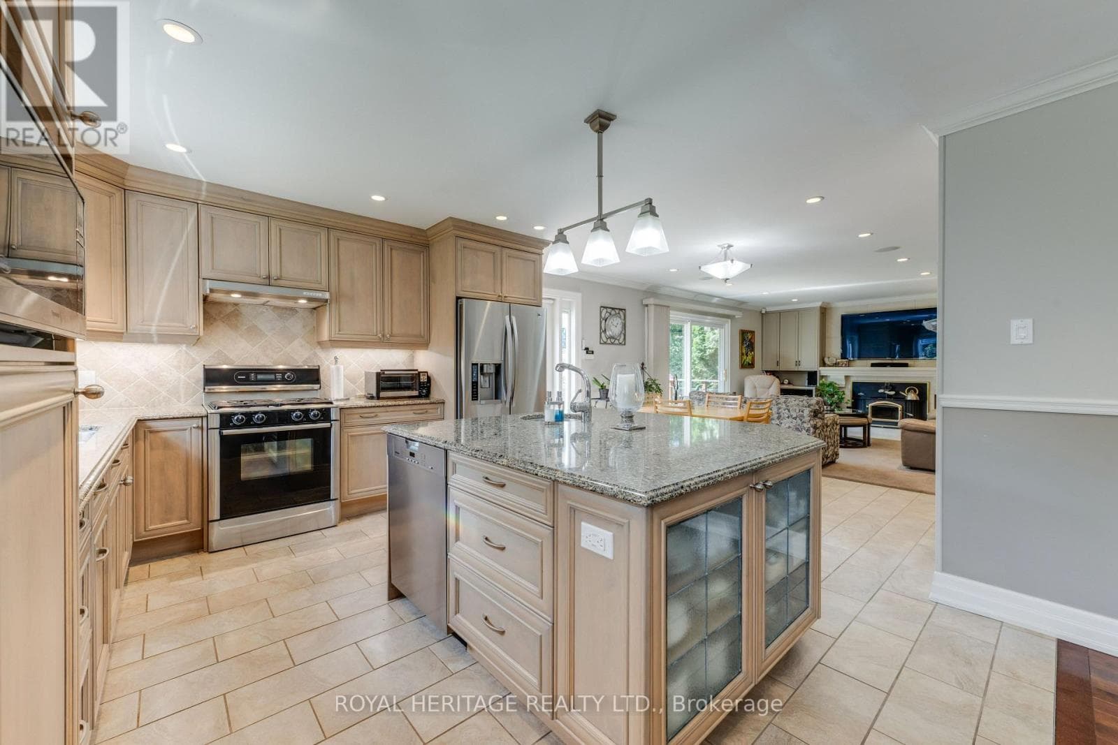 Photo of 8 CHANTREY COURT