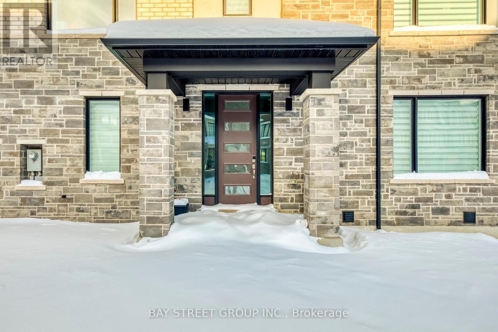 Photo of 3049 MERRICK ROAD