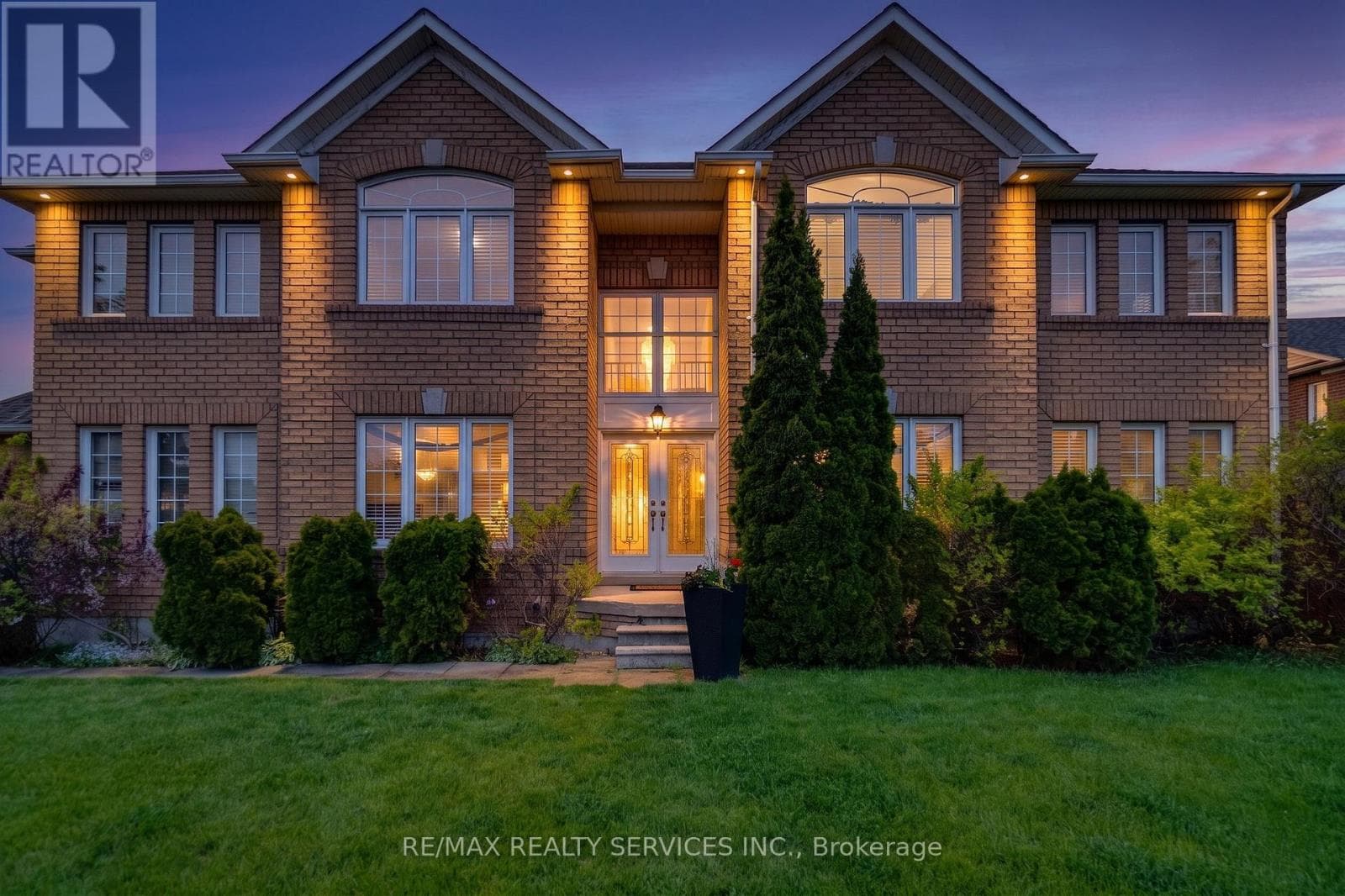 Photo of 7419 BLACK WALNUT TRAIL