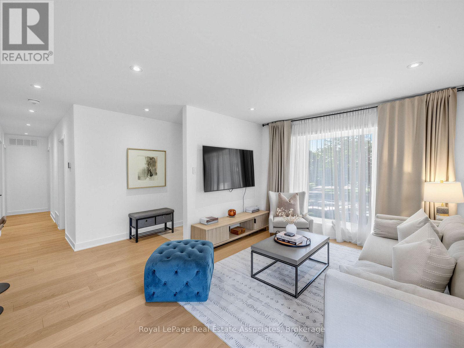 Photo of 25 TREEVIEW DRIVE
