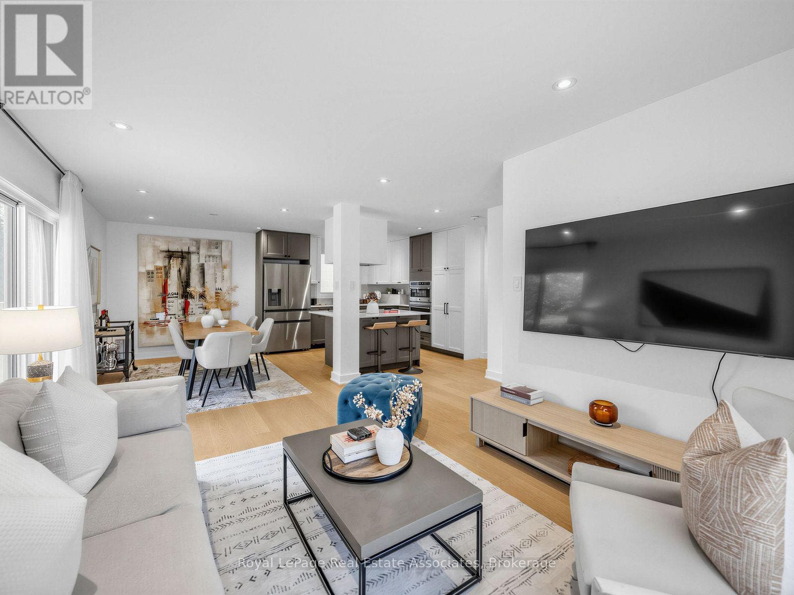 Photo of 25 TREEVIEW DRIVE