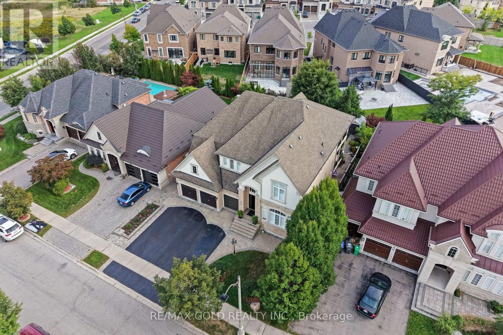 Photo of 6 PASADENA AVENUE