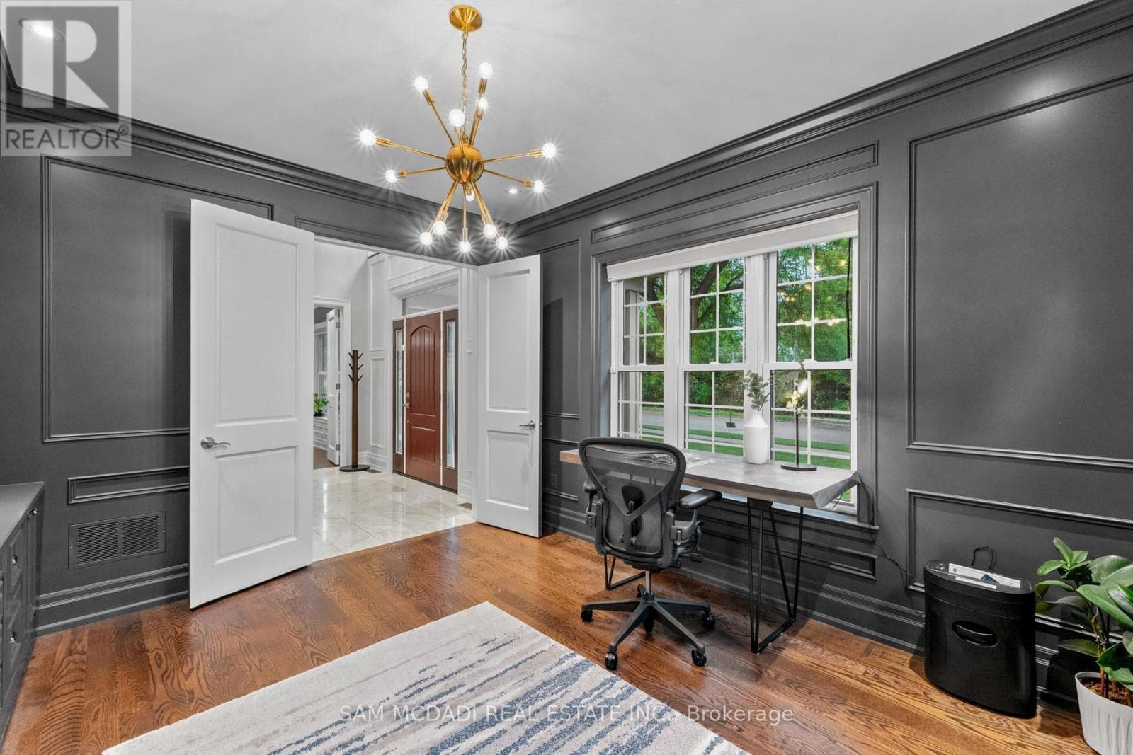 Photo of 955 CALDWELL AVENUE