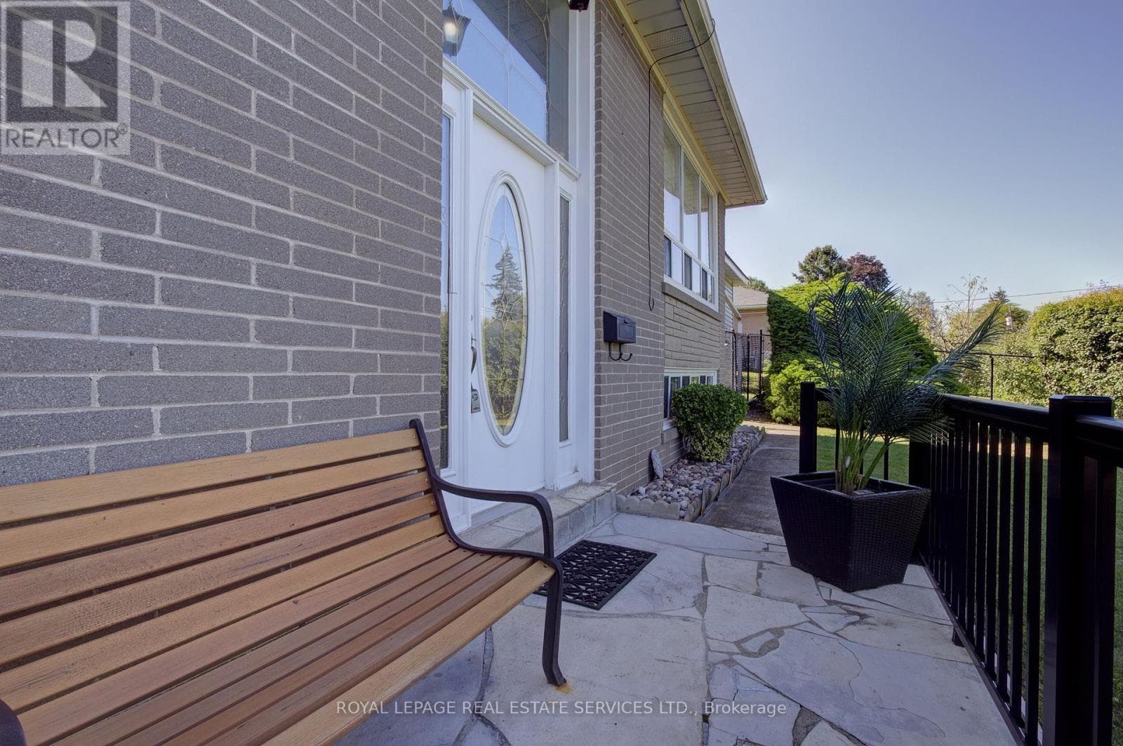Photo of 146 VISTA DRIVE