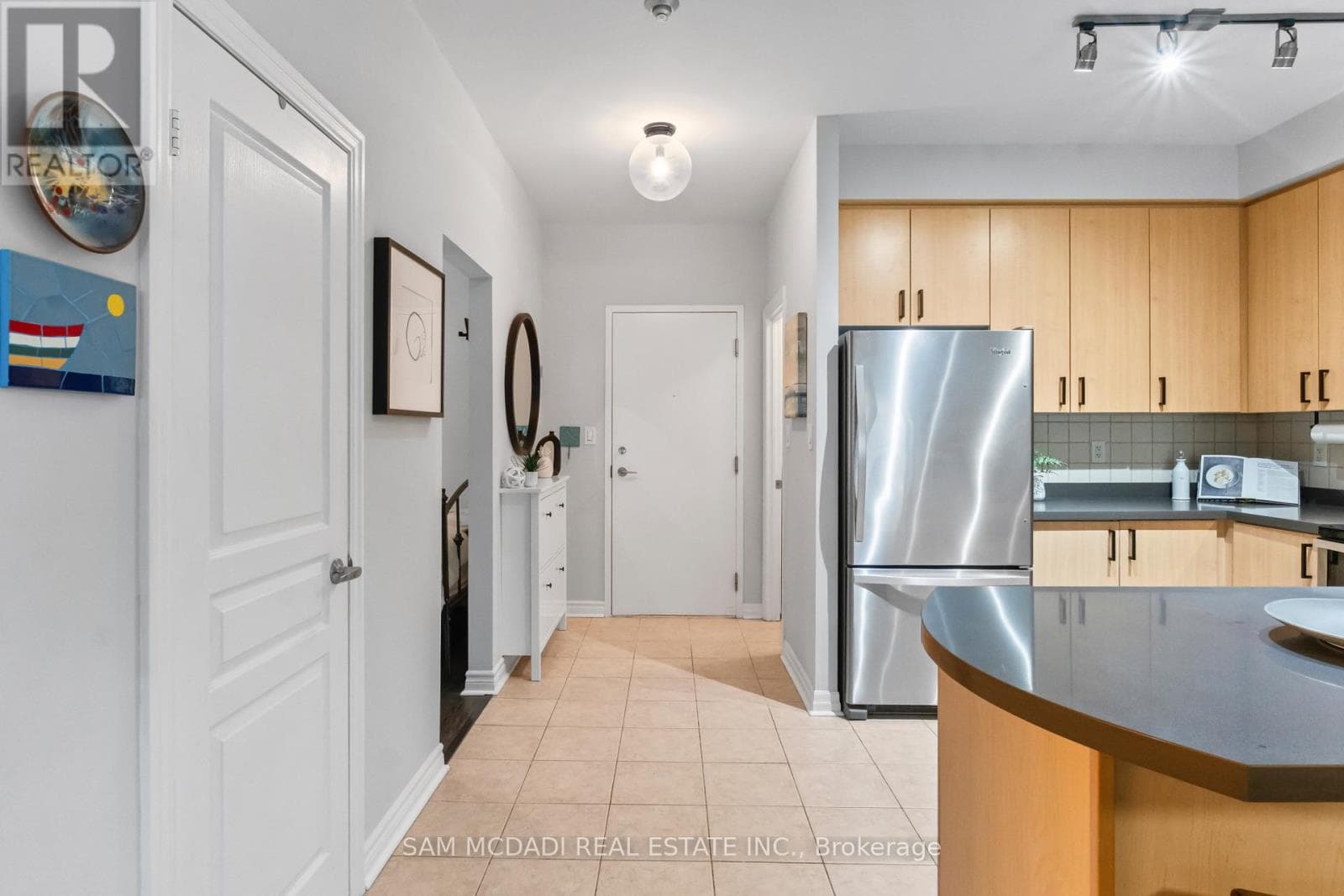 Photo of 107 - 80 PORT STREET E