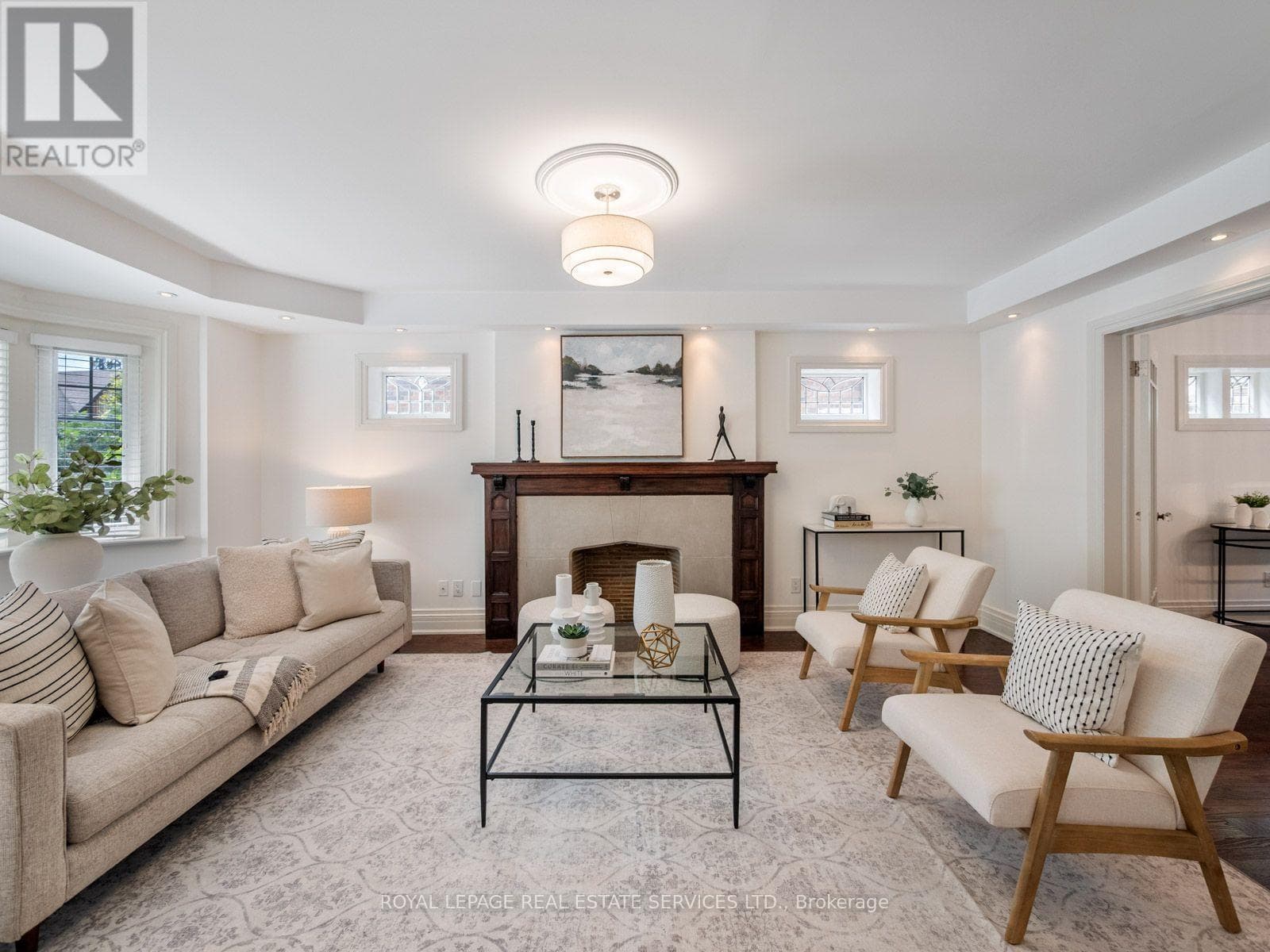 Photo of 10 ELORA ROAD