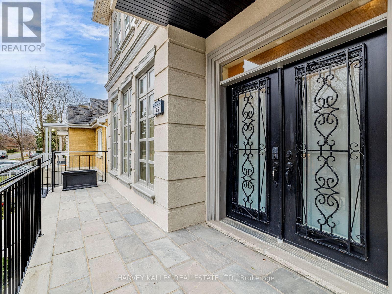 Photo of 55 VIEWMOUNT AVENUE